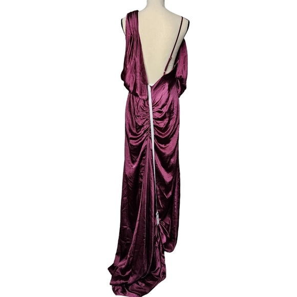 NWT CLUB L LONDON JAYNE PLUM SATIN ASYMMETRIC DRAPED SPLIT MAXI DRESS UK 12 - Picture 6 of 9